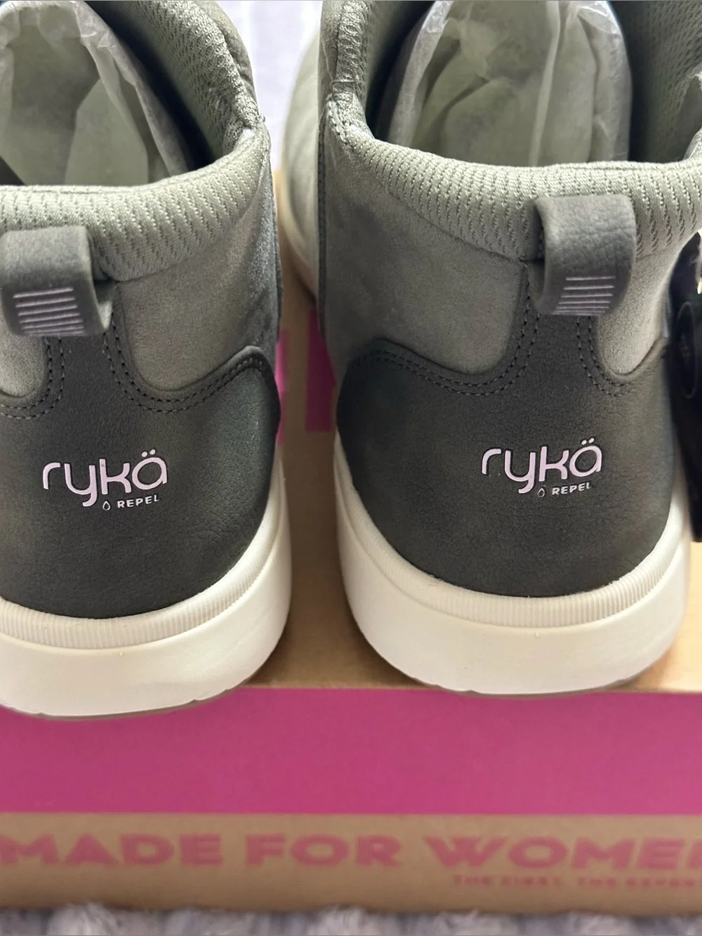Ryka padded quilted